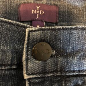 NYDJ Jeans - NYDJ Not your Daughter’s Jeans Capris NYDJ Jeans - NYDJ Not your Daughter’s Jeans Capris